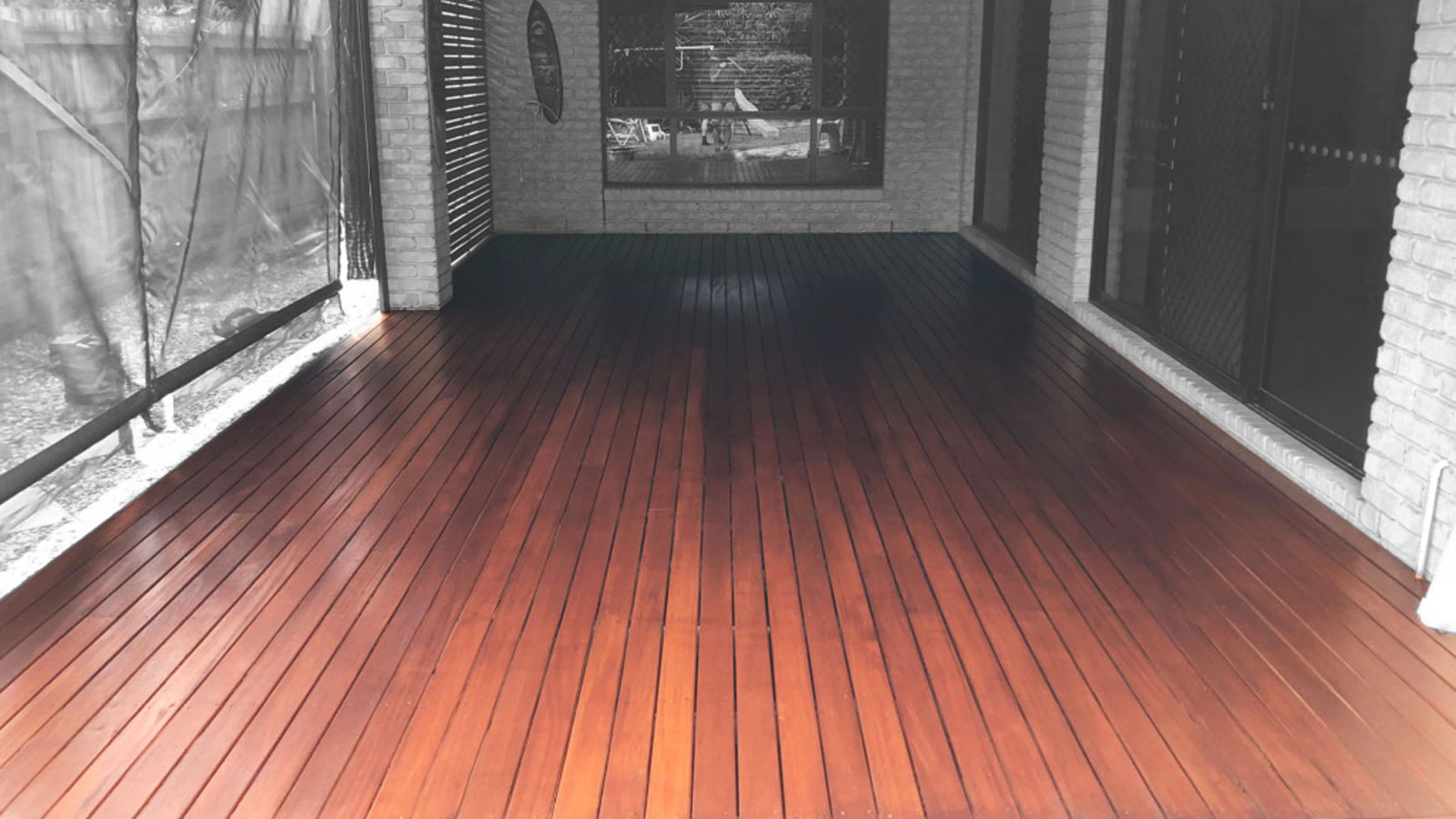 unfurnished timber decking floor