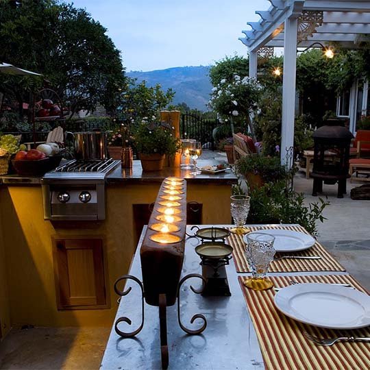 Outdoor Kitchens