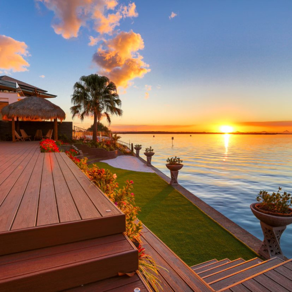 Custom Outdoor Entertainment & Outdoor Living Areas Builder